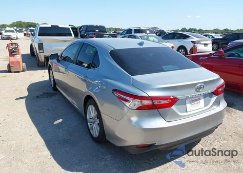 2020 Toyota Camry Le из США, поврежденный, VIN 4T1C11AK0LU348969
